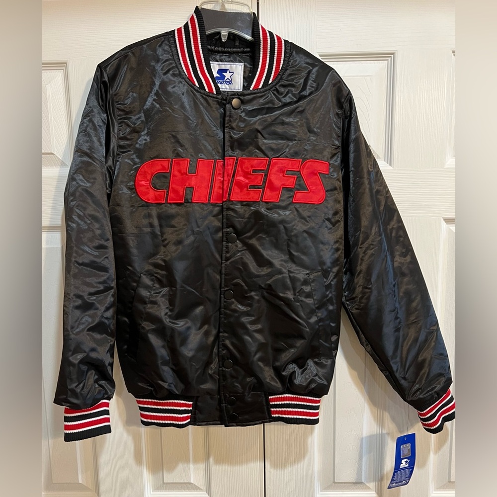 NWT Men’s KC Chiefs Brand New Starter Jacket Size Small